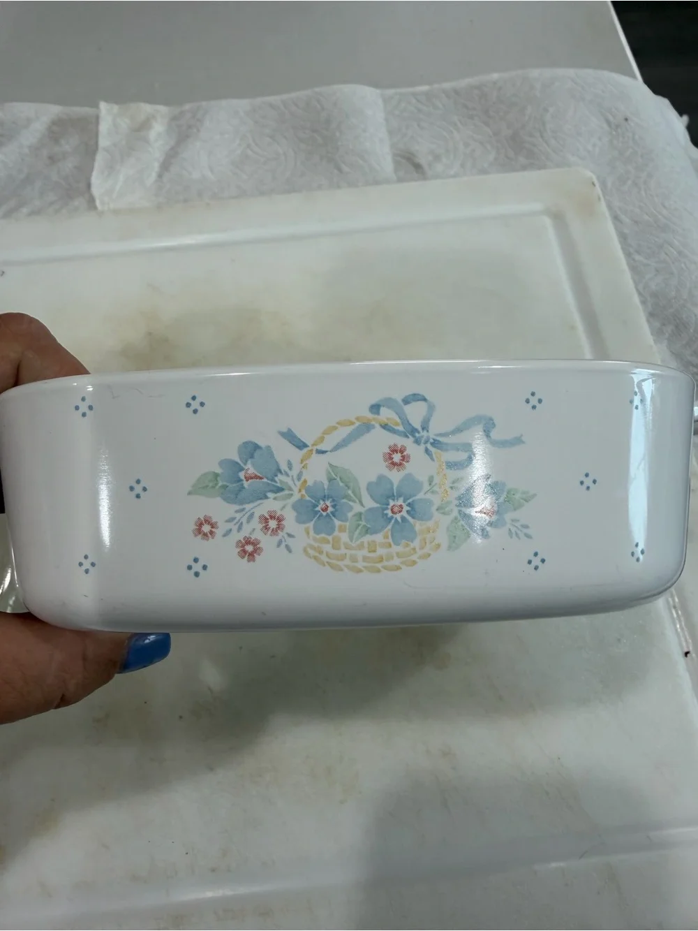 Corningware White Casserole with Blue and Pink Floral Basket Motif, matching lid